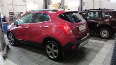 Opel Mokka 2014 года, 186 855 км - вид 4