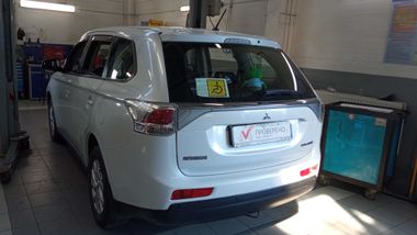 Mitsubishi Outlander 2013 года, 223 209 км - вид 4