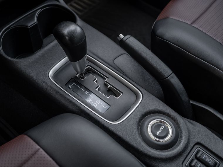 Mitsubishi Outlander 2013 года, 223 209 км - вид 9