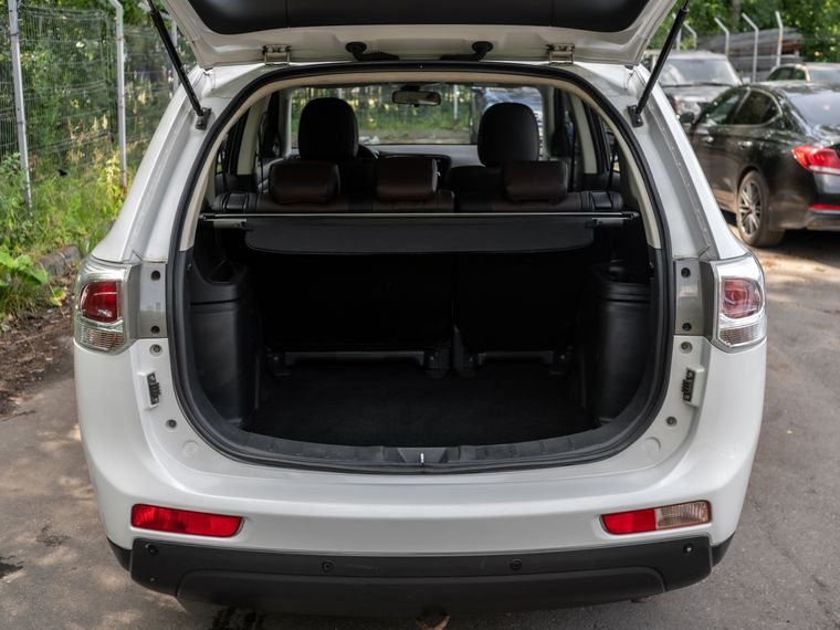 Mitsubishi Outlander 2013 года, 223 209 км - вид 12