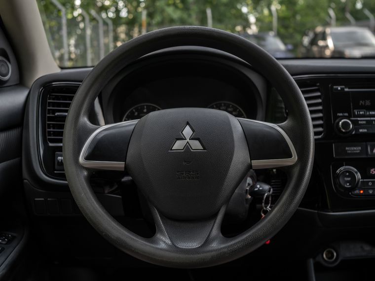Mitsubishi Outlander 2013 года, 223 209 км - вид 6