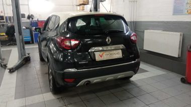 Renault Kaptur 2016 года, 301 522 км - вид 4