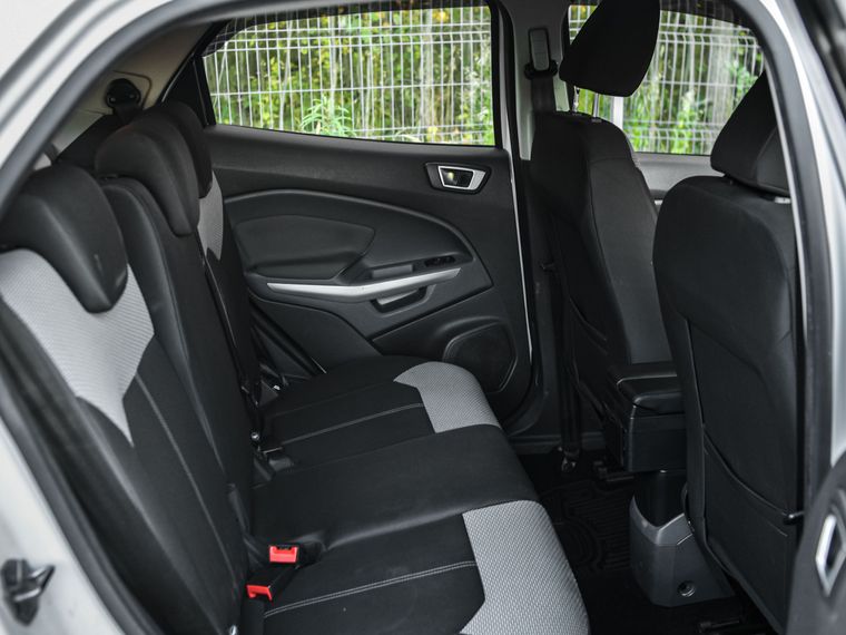 Ford EcoSport 2018 года, 159 275 км - вид 10