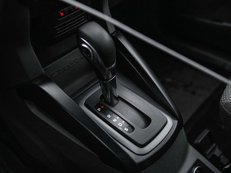 Ford EcoSport 2018 года, 159 275 км - вид 8