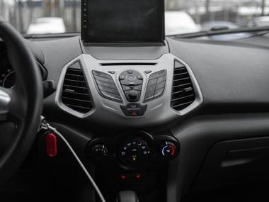 Ford EcoSport 2018 года, 159 275 км - вид 7