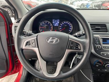 Hyundai Solaris 2014 года, 125 532 км - вид 9