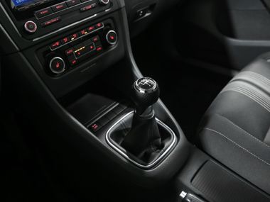 Volkswagen Golf 2012 года, 141 693 км - вид 13