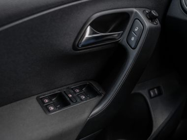 Volkswagen Polo 2012 года, 191 309 км - вид 9