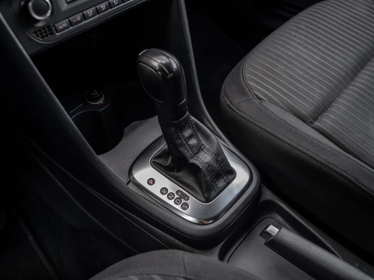 Volkswagen Polo 2012 года, 191 309 км - вид 8