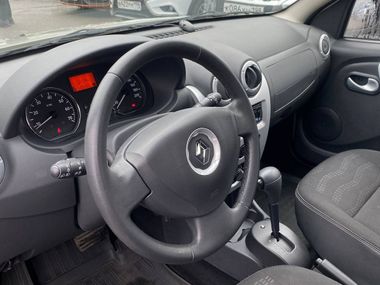 Renault Sandero Stepway 2014 года, 72 041 км - вид 10