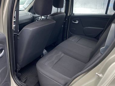 Renault Sandero Stepway 2014 года, 72 041 км - вид 15