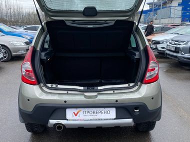 Renault Sandero Stepway 2014 года, 72 041 км - вид 16