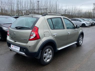 Renault Sandero Stepway 2014 года, 72 041 км - вид 4