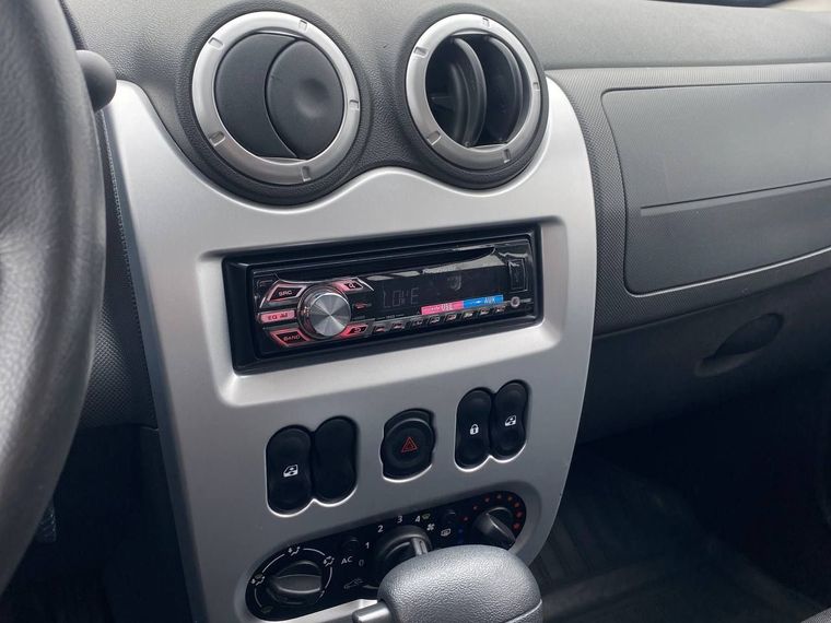 Renault Sandero Stepway 2014 года, 72 041 км - вид 12