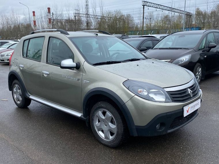 Renault Sandero Stepway 2014 года, 72 041 км - вид 3