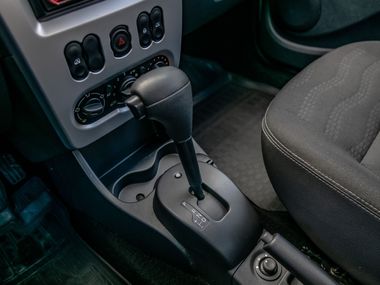 Renault Sandero Stepway 2014 года, 72 041 км - вид 8