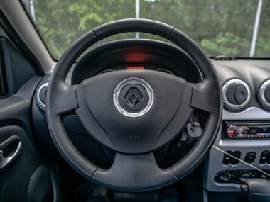 Renault Sandero Stepway 2014 года, 72 041 км - вид 6