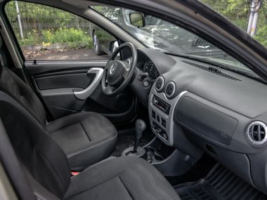 Renault Sandero Stepway 2014 года, 72 041 км - вид 11