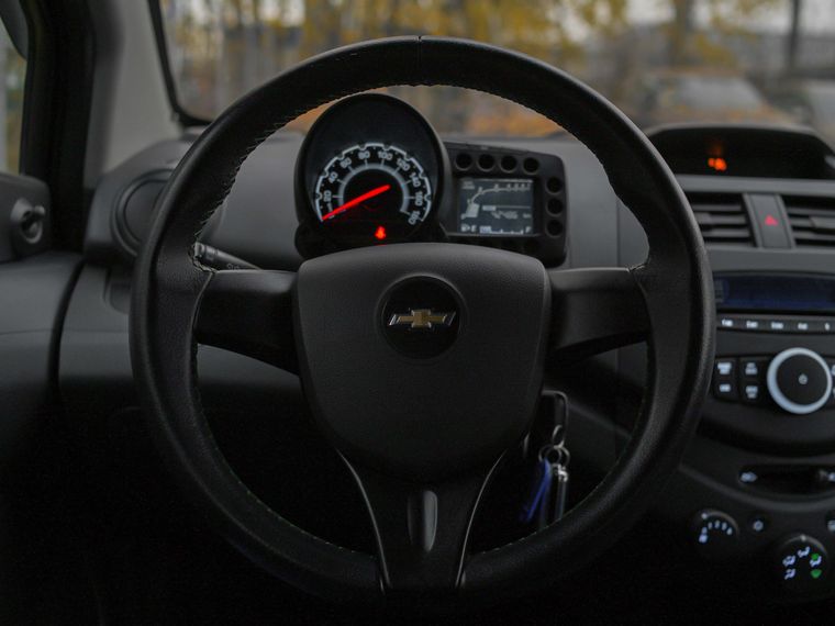 Chevrolet Spark 2013 года, 42 223 км - вид 6