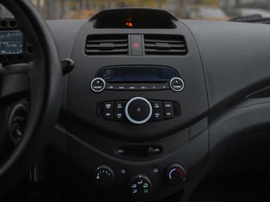 Chevrolet Spark 2013 года, 42 223 км - вид 7