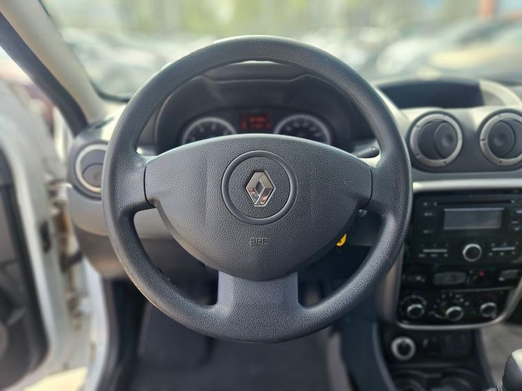 Renault Duster 2014 года, 92 350 км - вид 8