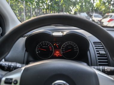 Nissan Note 2011 года, 232 100 км - вид 5