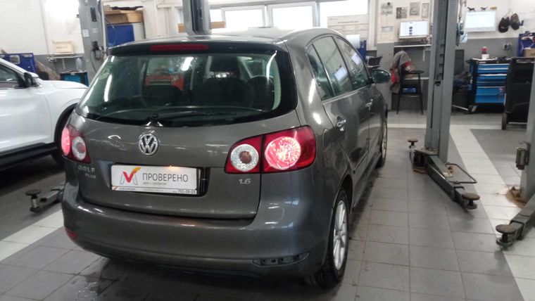 Volkswagen Golf Plus 2011 года, 197 512 км - вид 3