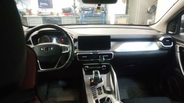 Geely Coolray 2021 года, 100 777 км - вид 5