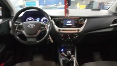 Hyundai Solaris 2017 года, 134 091 км - вид 5