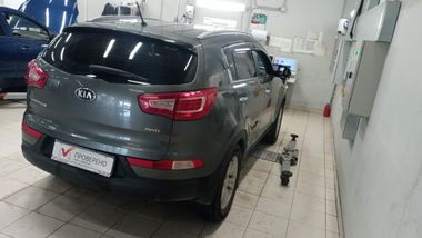 KIA Sportage 2010 года, 117 394 км - вид 3