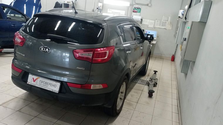 KIA Sportage 2010 года, 117 394 км - вид 3