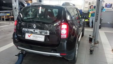 Renault Duster 2013 года, 128 430 км - вид 3