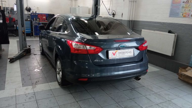 Ford Focus 2012 года, 220 430 км - вид 4