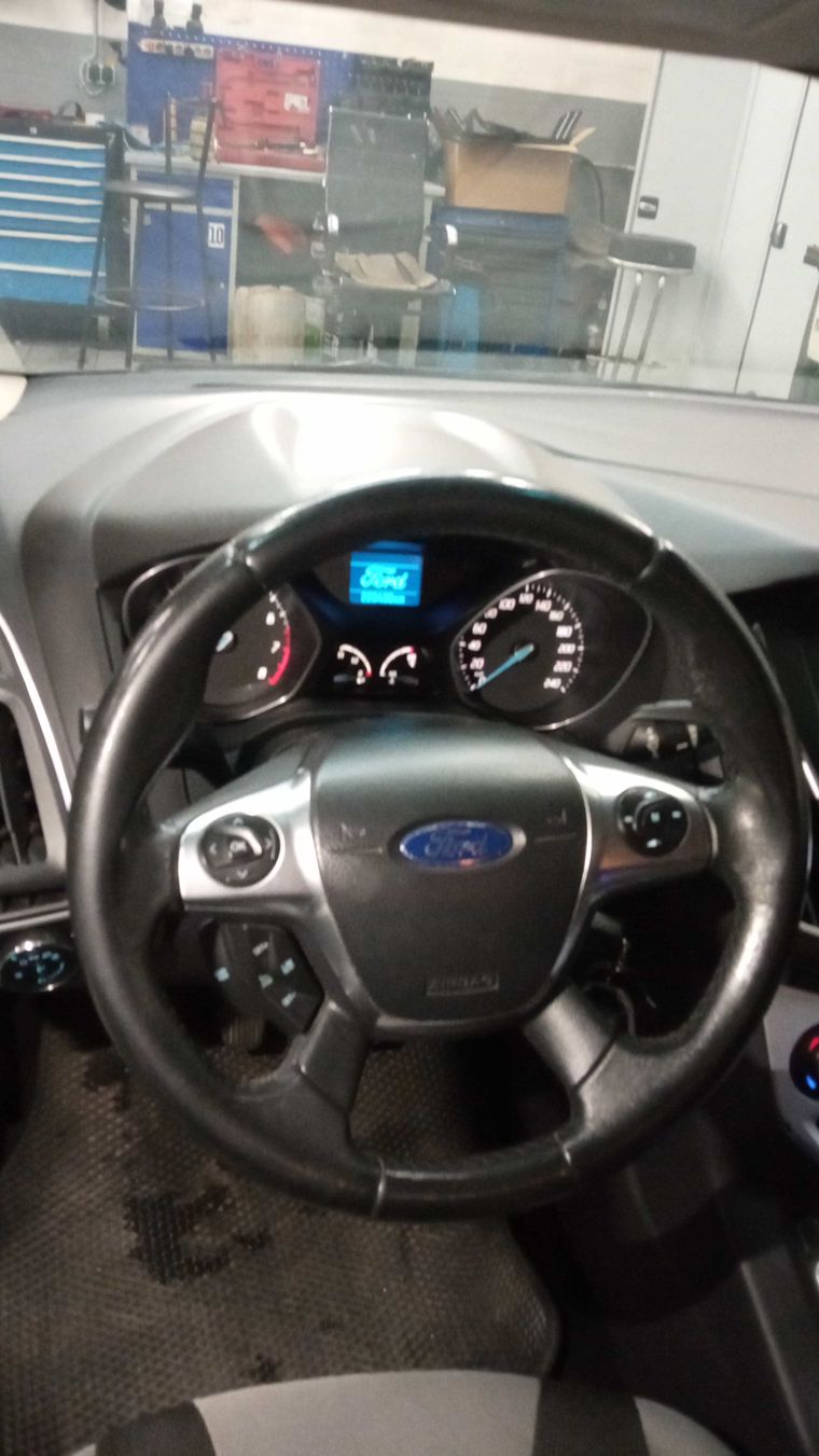 Ford Focus 2012 года, 220 430 км - вид 5