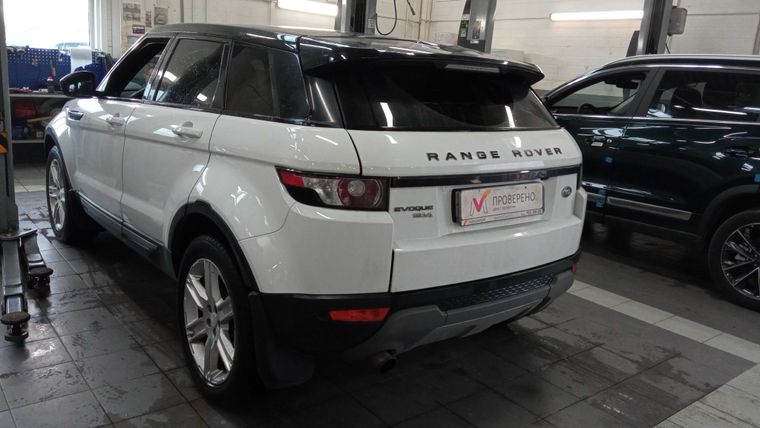 Land Rover Range Rover Evoque 2014 года, 133 607 км - вид 4