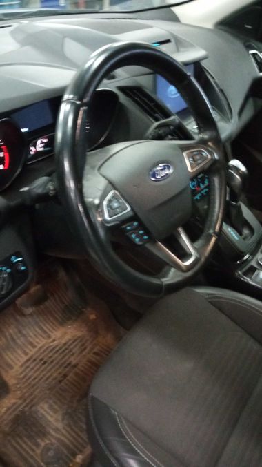 Ford Kuga 2017 года, 86 865 км - вид 5