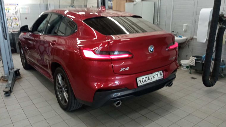BMW X4 2019 года, 169 855 км - вид 4