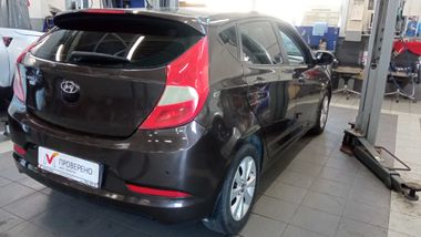 Hyundai Solaris 2016 года, 230 352 км - вид 4