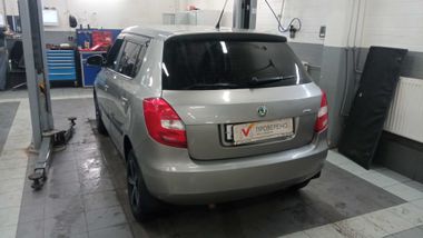 Skoda Fabia 2011 года, 163 642 км - вид 4