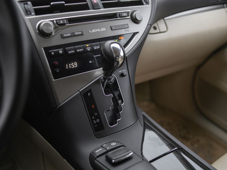 Lexus RX 2014 года, 134 849 км - вид 11