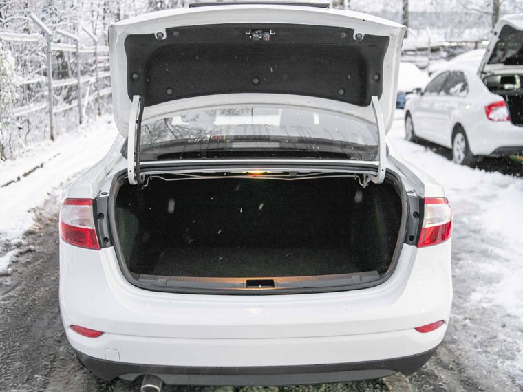 Renault Fluence 2014 года, 75 000 км - вид 12