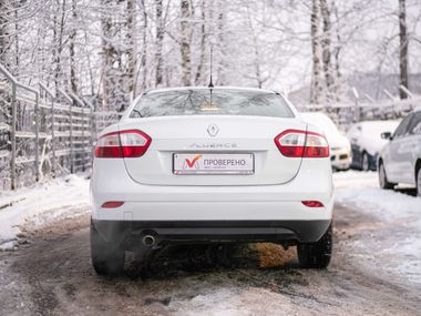 Renault Fluence 2014 года, 75 000 км - вид 4