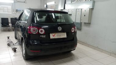 Volkswagen Golf Plus 2012 года, 67 504 км - вид 4