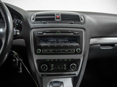 Skoda Octavia 2012 года, 214 963 км - вид 10