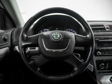 Skoda Octavia 2012 года, 214 963 км - вид 9