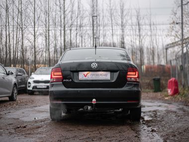 Volkswagen Polo 2015 года, 215 000 км - вид 4