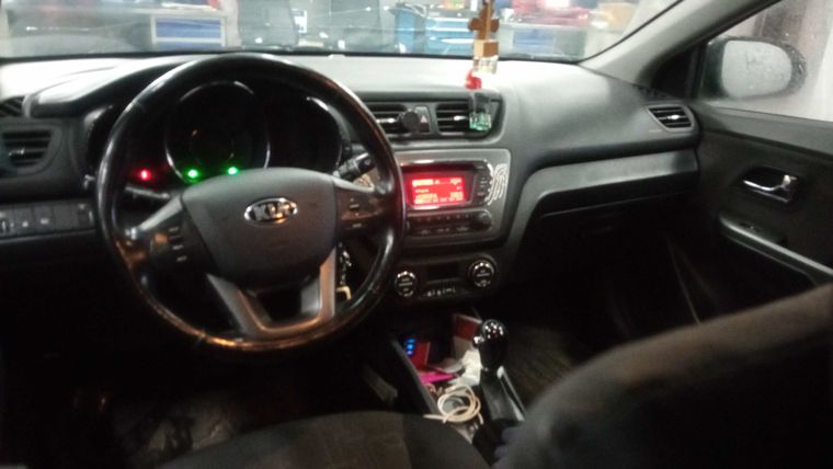 Kia Rio 2014 года, 181 456 км - вид 5