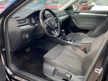 Skoda Superb 2016 года, 132 443 км - вид 15