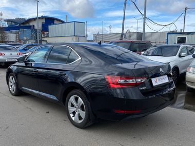 Skoda Superb 2016 года, 132 443 км - вид 6