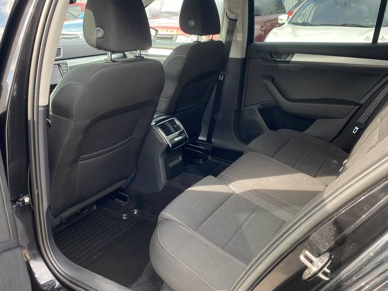 Skoda Superb 2016 года, 132 443 км - вид 16
